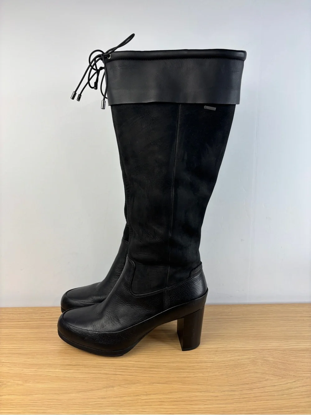 Clarks London Town GTX Black Suede / Leather Waterproof GORE-TEX Woman’s 9